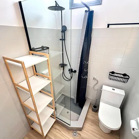 Aeolian Blu 8 * פארוס