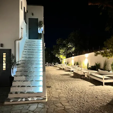 Aeolian Blu 8 Apartment