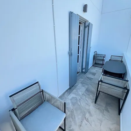 Aeolian Blu 8 Apartmán Páros