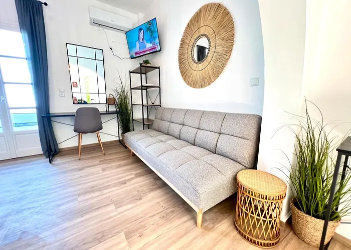 Aeolian Blu 8 Páros